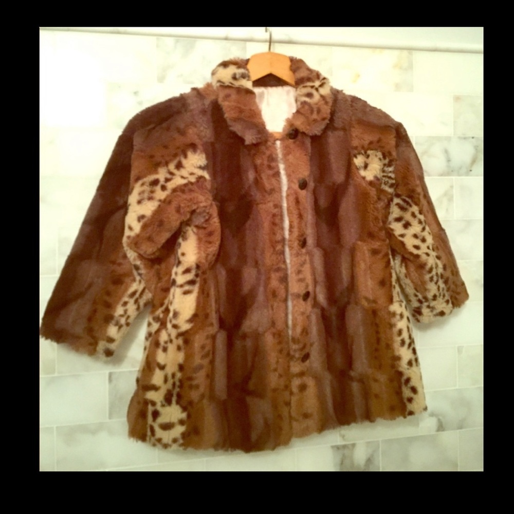 🎊 HOST PICK 🎉 Neiman Marcus Girls Faux Fur Coat